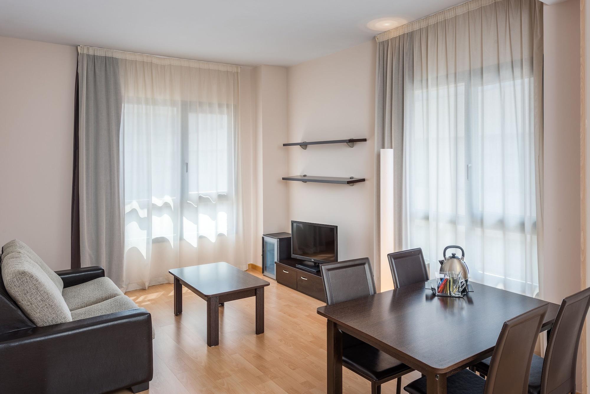 Madrid Airport Suites, Affiliated By Melia Buitenkant foto