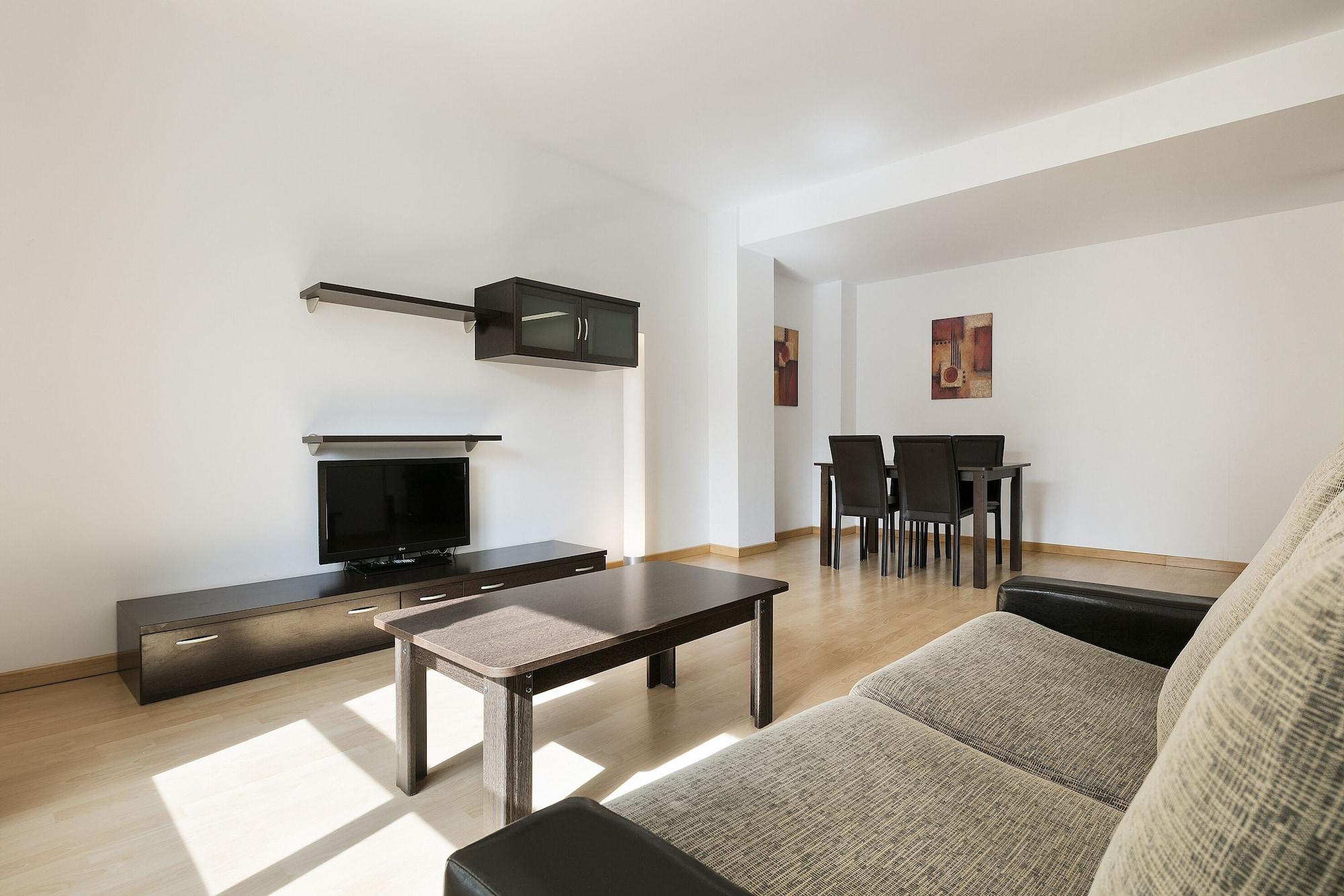 Madrid Airport Suites, Affiliated By Melia Buitenkant foto