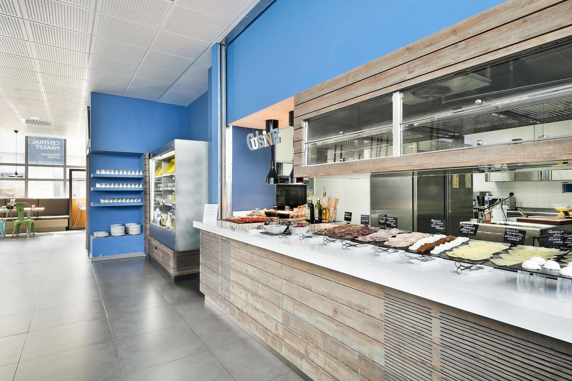 Madrid Airport Suites, Affiliated By Melia Buitenkant foto