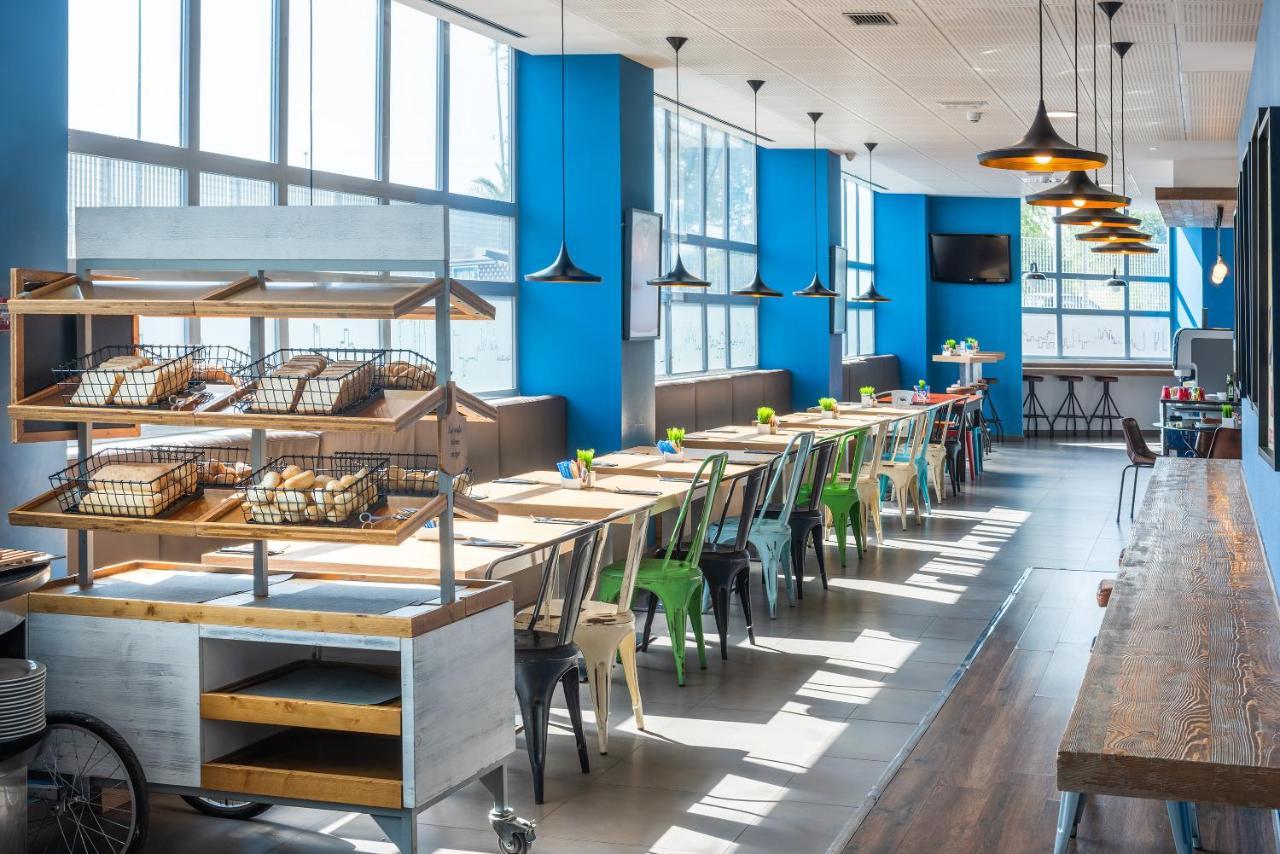Madrid Airport Suites, Affiliated By Melia Buitenkant foto