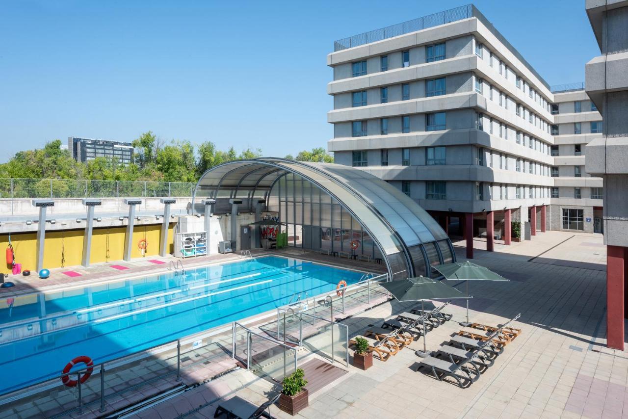 Madrid Airport Suites, Affiliated By Melia Buitenkant foto